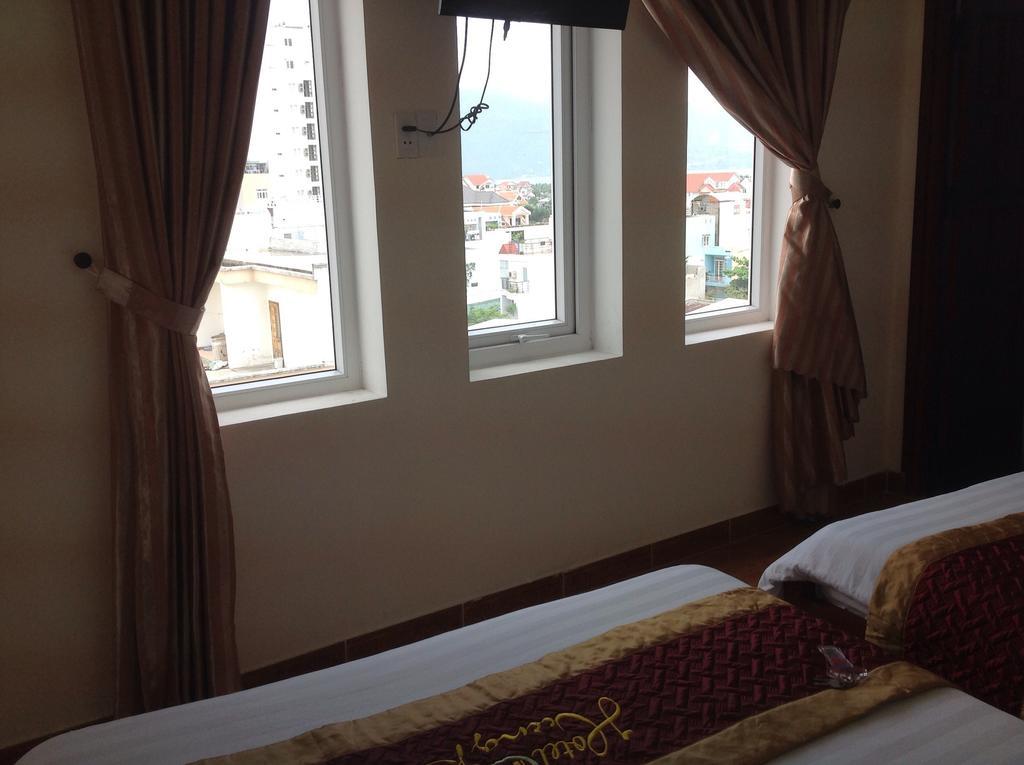 Hung Phat Hotel Đà Nẵng Zimmer foto